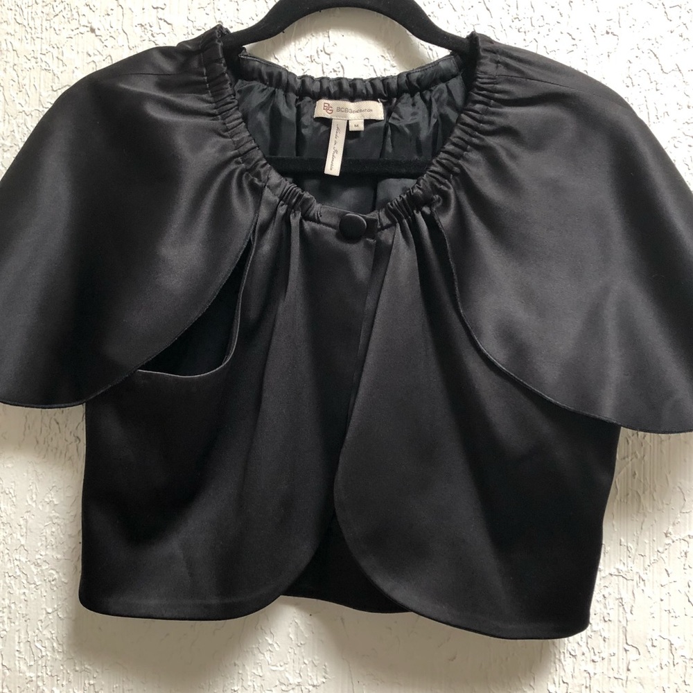 BCBGeneration Capelet